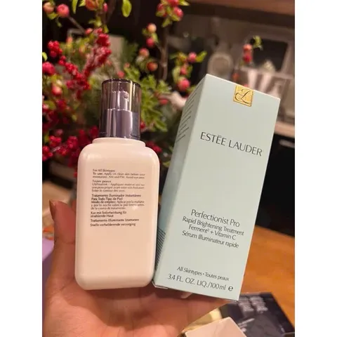 Est Tinh Chất Nâng Cơ Mặt Làm Săn Chắc Da Thu Nhỏ Lỗ Chân Lông Kết Cấu Màu Bạc 100ML