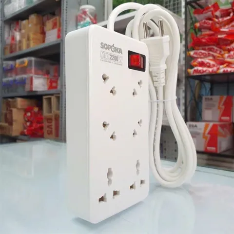 Ổ cắm điện 6 lỗ chéo lõi chịu nhiệt 2200W 6A2 SOPOKA