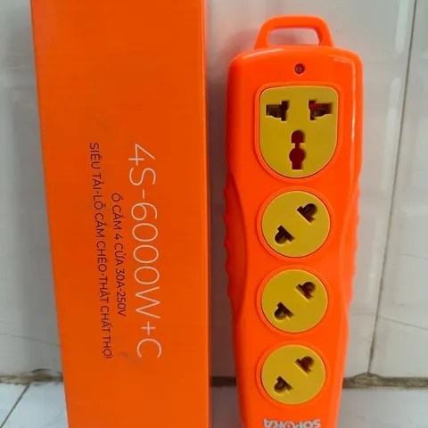 Ổ Cấm Xéo 4 Cửa Sopoka