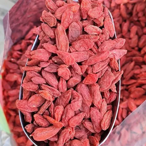 500Gr Kỷ Tử Ninh Hạ (Câu Kỉ Tử) Màu Tự Nhiên Không Nhuộm, Hạt To Đều, Dùng Pha Trà, Tiềm Gà, Đẹp Da, Dễ Ngủ, Sáng Mắt