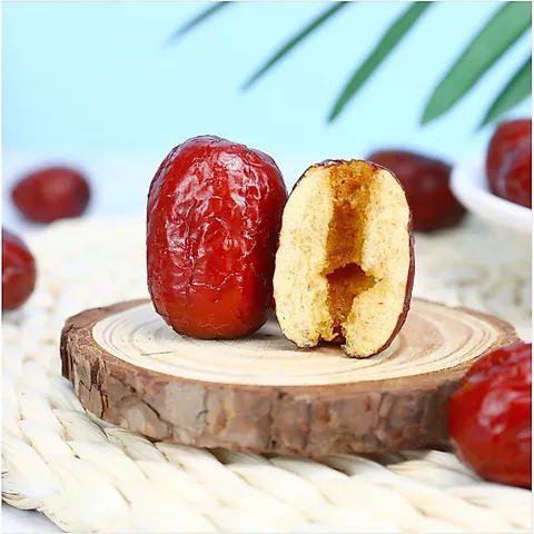 Táo Đỏ Sấy Khô 100gr Quả To Đỏ Đều Và Đẹp Loại 1