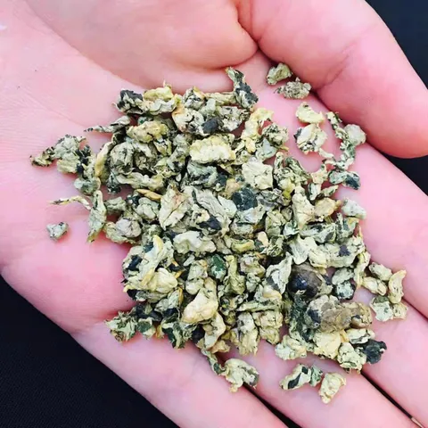 1Kg Lá Sen Khô (Sao Vàng Hạ Thổ) Hỗ Trợ Ổn Định Huyết Áp, Hỗ Trợ Mỡ Máu, Giúp Ngủ Ngon, Thanh Lọc Cơ Thể, Giải Nhiệt