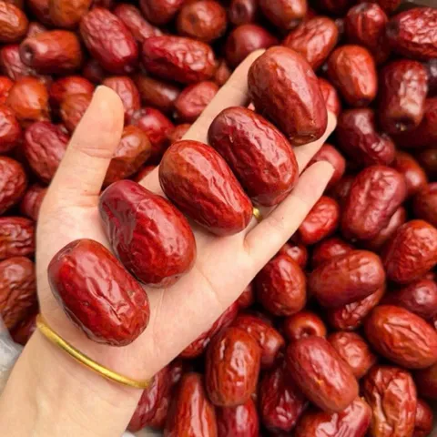 1Kg Táo Đỏ Hoà Điền To Đại (size 8,9 quả) Vị Ngọt Dịu, Thơm Ngon Dùng Pha Trà, Nấu Chè, Chưng Yến, Tiềm Gà, Chưng Yến