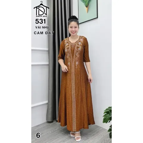 Đầm MAXI trung niên dự tiệc sang trọng vải nhũ ánh kim cao cấp tặng mẹ co giãn tốt bigsize dưới 80kg mặc đẹp