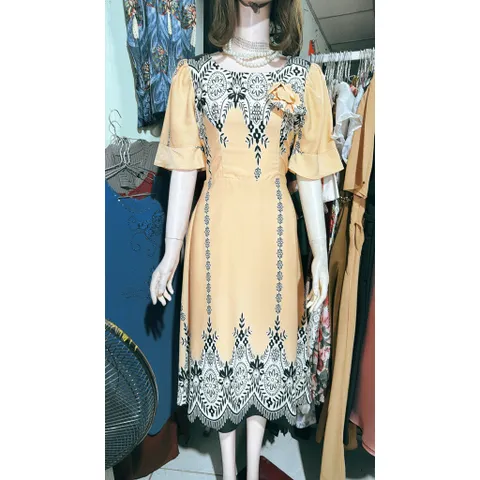 Đầm Nữ Thiết Kế Dáng Xòe , Họa Tiết Sang Trọng , Tôn Dáng Che Khuyết Điểm Đính Hoa  Giá 350k Hàng có sẵn giao ngay