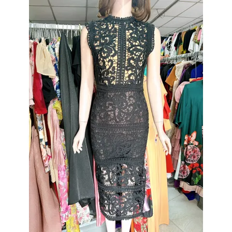 ĐẦM REN NỔI 2 LỚP CAO CẤP kèm ảnh thật Hàng có sẵn giao ngay S Size S, eo dưới 70 cm Giá 350k Đúp lót 2 lớp Màu đen