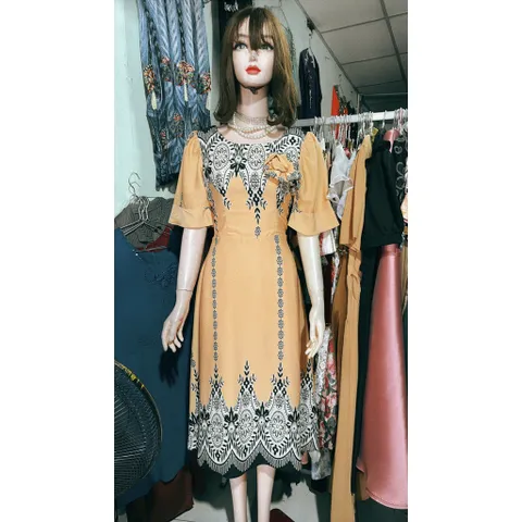 Đầm Nữ Thiết Kế Dáng Xòe , Họa Tiết Sang Trọng , Tôn Dáng Che Khuyết Điểm Đính Hoa  Giá 350k Hàng có sẵn giao ngay