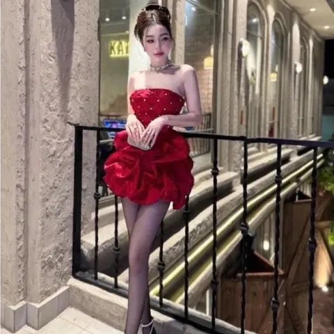Đầm cúp đính đá tùng xoè sang chảnh đi tiệc có quần bảo hộ 2 lớp < 55kg ảnh thật , eo dứoi 68cm mặc đẹp Màu đỏ 🧧