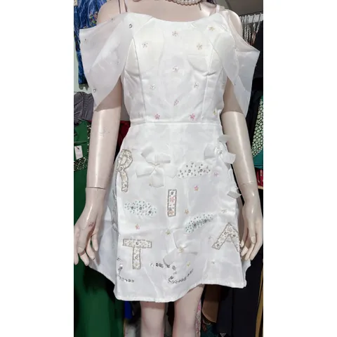 Đầm đính kết cao cấp Hàng y hình chụp  Hàng có sẵn giao ngay XL, eo dưới 80cm mặc đẹp Màu trắng Size SMLXL Giá 450k