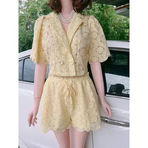 Set ren thiết kế cao cấp. Mềm mịn và mát. Freesize 58kg đổ lại. Hàng có sẵn giao ngay M Màu vàng nhạt Eo quần bo chun