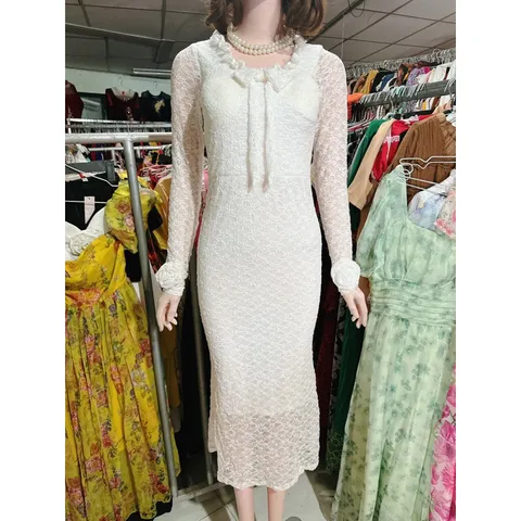 Đầm ren tay dài đúp lót 2 lớp