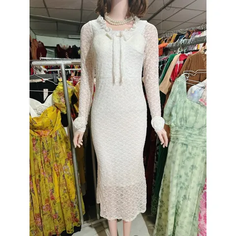 Đầm ren tay dài đúp lót 2 lớp