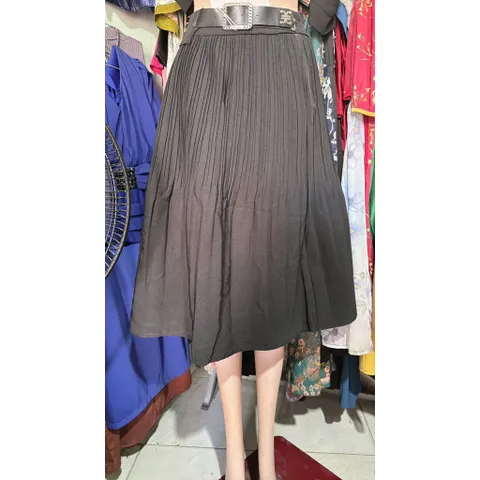 Chân Váy Xếp Ly Cạp Cao Tôn Dáng Thiết Kế Lên From Xinh Giá 220k Hàng có sẵn giao ngay L Đủ size SML