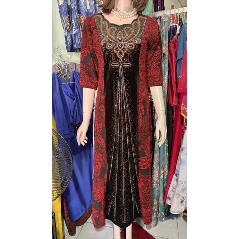 đầm dạ hội ép đá - Chất Liệu: nhung phối nhũ . -  Từ:58kg—>78kg mặc đẹp. Hàng có sẵn giao ngay Gía 420k Hàng cao cấp