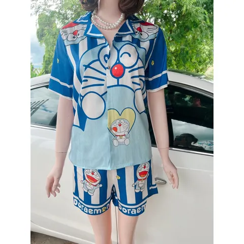 [Vải Lụa Xước Cao Cấp] <70kg, Đồ ngủ  Pyjama Quần Ngắn Hàng Thiết Kế Họa Tiết Doraemon Giá 250k/ cả set Hàng có sẵn giao