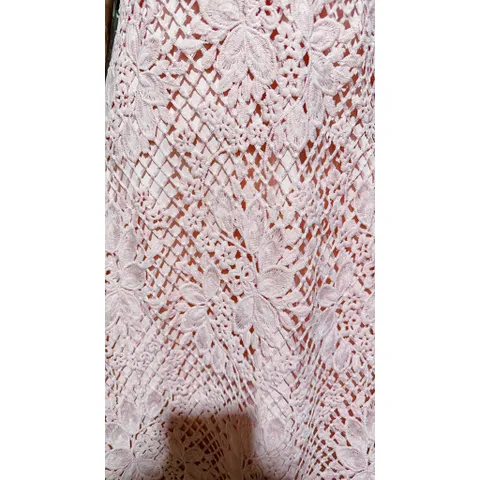 Đầm ren cao cấp Hàng chính phầm DVC Giá 550k Size SM, eo dưới 72cm mặc đẹp Hàng coa sẵn giao ngay M