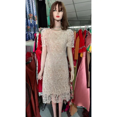 Đầm ren cao cấp  Hàng có sẵn giao ngay  Có đủ size SML Màu kem S và màu trắng ML Giá 399k Chất liệu ren cao cấp