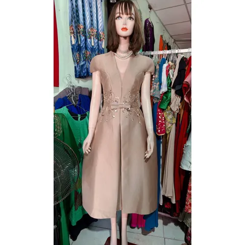 Đầm thiết kế cao cấp dự tiệc size S eo dưới 66cm Hang có sẵn giao ngay S Chất liệu tapta cao cấp Đính kết tay