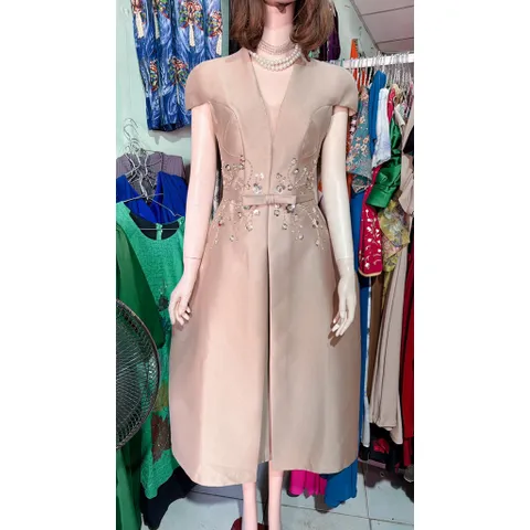 Đầm thiết kế cao cấp dự tiệc size S eo dưới 66cm Hang có sẵn giao ngay S Chất liệu tapta cao cấp Đính kết tay