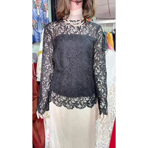 Áo ren đen, có sẵn lót trong Hàng có sẵn giao ngay Size SM Giá 250k/ áo Hàng đẹp, hình shop chụp thực tế
