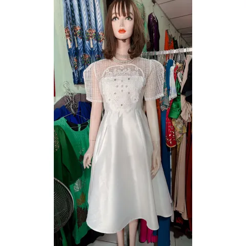 Đầm tapta phối ren màu trắng  Chất liệu tapta cao cấp Hàng có sẵn giao ngay L , có sẵn mút ngực Gia 420k  Hàng đẹp sang