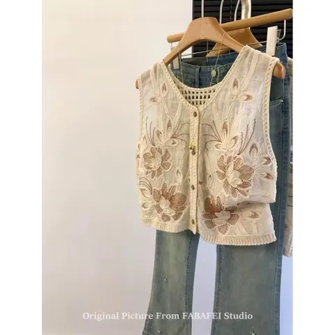 Áo len cardigan len dệt kim phong cách Hàn Quốc đi biển , du lịch .... Hàng có sẵn giao ngay, kèm áo lót 2 dây Giá 230k