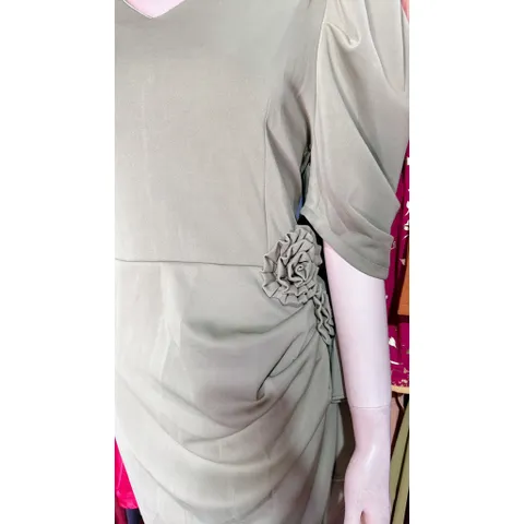Đầm thiết kế dự tiệc sang chảnh đính hoa eo chất liệu thun poly  2da co giãn xịn xò Đầm  BigSize Đi Cưới Thiết Kế