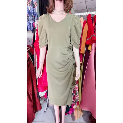 Đầm thiết kế dự tiệc sang chảnh đính hoa eo chất liệu thun poly  2da co giãn xịn xò Đầm  BigSize Đi Cưới Thiết Kế