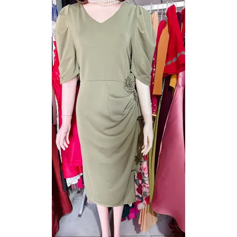 Đầm thiết kế dự tiệc sang chảnh đính hoa eo chất liệu thun poly  2da co giãn xịn xò Đầm  BigSize Đi Cưới Thiết Kế