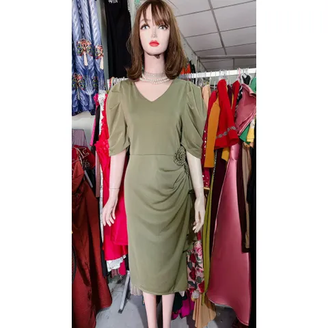 Đầm thiết kế dự tiệc sang chảnh đính hoa eo chất liệu thun poly  2da co giãn xịn xò Đầm  BigSize Đi Cưới Thiết Kế