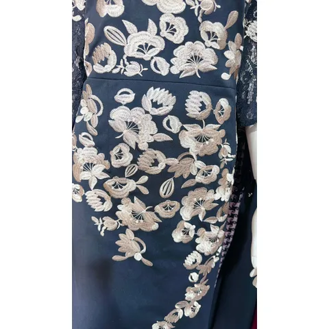 Đầm thêu thiết kế hoa nổi sang trọng Màu đen Đủ size SMLXL2XL, dưới 75kg mặc đẹp Hàng cao cấp Giá 420k