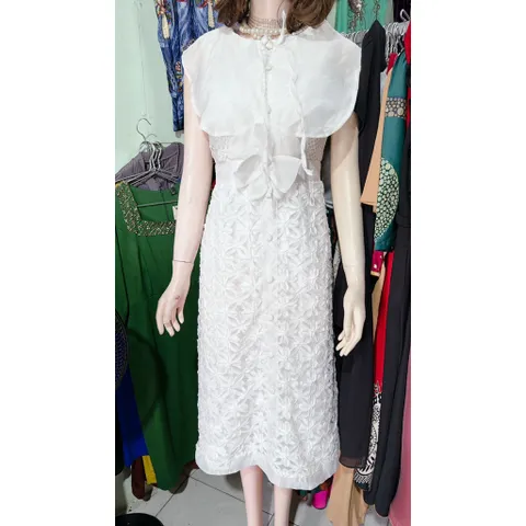 Đầm ren hoa cao cấp Giá 420k Hàng có sẵn giao ngay Size S, eo dưới 70cm mặc đẹp Màu trắng