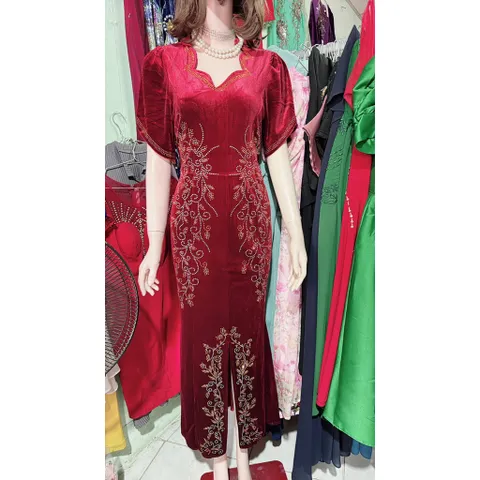 Đầm dạ hội nhung ép đá sang trọng Hàng có sẵn giao ngay Màu đỏ đô Giá 490k Chất liệu nhung co giãn dễ mặc Hàng có sẵn