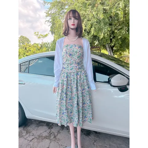 SET ĐẦM  cúp hoạ tiết HOA + KÈM KHOÁC CROP TRẮNG Hàng có sẵn giao ngay  Giá 290k/ cả set Size SM Hàng đẹp, có sẵn mút