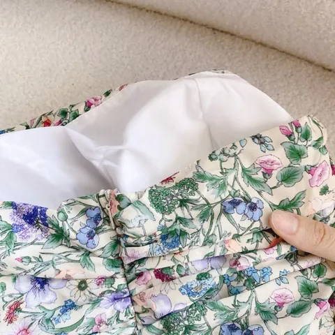SET ĐẦM  cúp hoạ tiết HOA + KÈM KHOÁC CROP TRẮNG Hàng có sẵn giao ngay  Giá 290k/ cả set Size SM Hàng đẹp, có sẵn mút