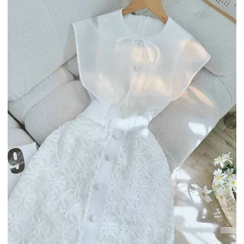Đầm ren như hình Giá 390k Hang có sẵn giao ngay