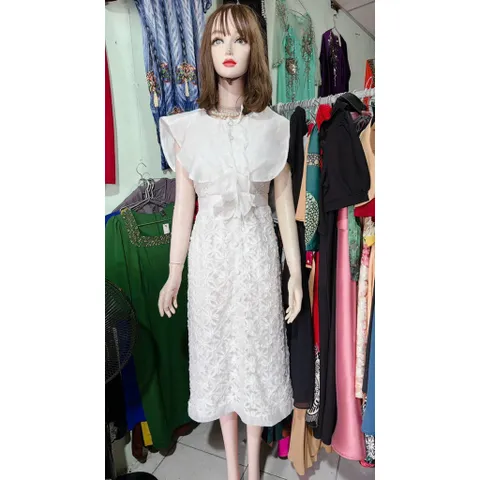 Đầm ren như hình Giá 390k Hang có sẵn giao ngay