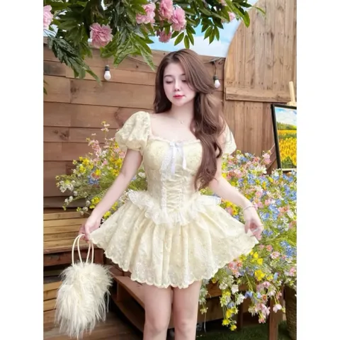 Đầm Thô Thêu Bèo Ren Eo Tag Nơ Xinh Tiểu Thư Hàng có sẵn giao ngay, có kèm quần sẵn, có sẵn mút ngực Size SML mặc đẹp