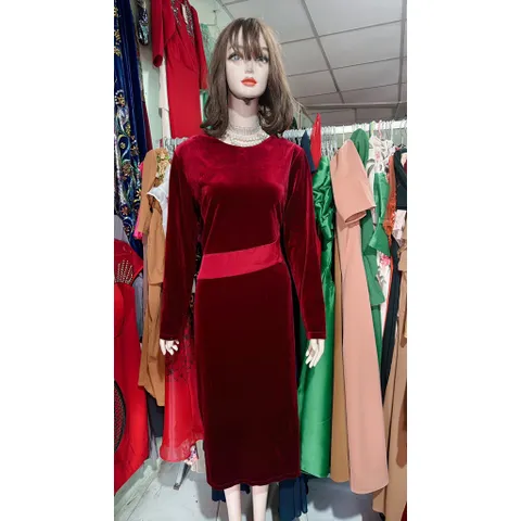 Đầm nhung dáng dài Hàng có sẵn giao ngay Eo dưới 95cm mặc đẹp Chất liệu nhung co giãn dễ mặc Giá 320k