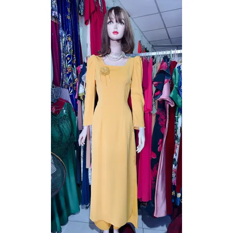 Áo Dài Truyền Thống Vải Lụa Mỹ, Cổ vuông Đính Hạt Cổ,Tay Trẻ Trung, Thủ Công  Giá 390k/ cả set gồm áo dài kèm quần
