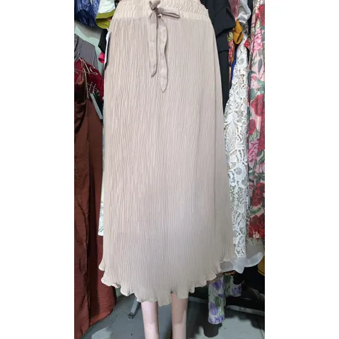 Chân Váy  dập  li  2 lớp  chun eo co giãn dễ mặc chất liệu vải voan chiphon  dài  váy 77cm Hàng có sẵn giao ngay