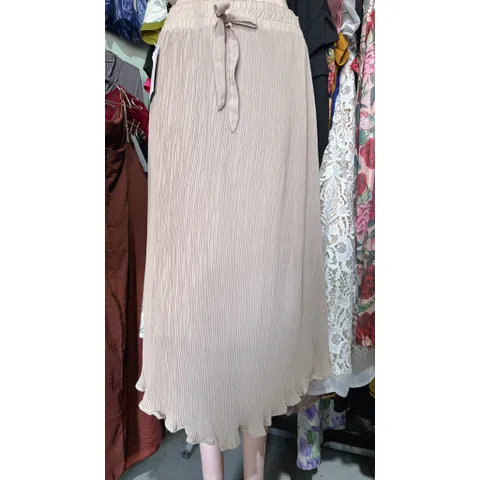 Chân Váy  dập  li  2 lớp  chun eo co giãn dễ mặc chất liệu vải voan chiphon  dài  váy 77cm Hàng có sẵn giao ngay