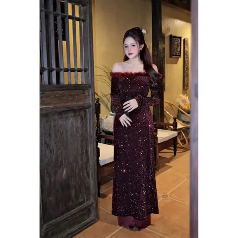 Set áo dài cách tân kim tuyến lấp lánh tiểu thư trễ vai phối lông vũ điệu đà đính đá kim sa cao cấp phối lông