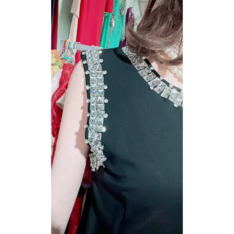 Đầm đính kết đá thủ công tỉ mỉ Hàng có sẵn giao ngay Đủ size SMLXL Giá 390k Chất liệu umi Anh co giãn cao cấp