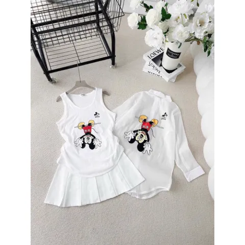 SET So MI IN MICKEY 2 MÓN Một sét đồ siêu xinh cập bến ạ. Mặc hè này xinh xỉu nè. Tận 2 món gồm áo thun + áo sơ mi