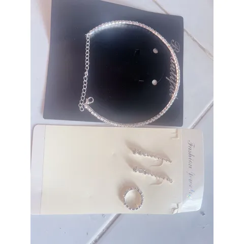 Vòng cổ choker cao cấp + khuyên tay + nhẫn đính đá zircon phong cách sang trọng quý phái  Hàng có sẵn giao ngay