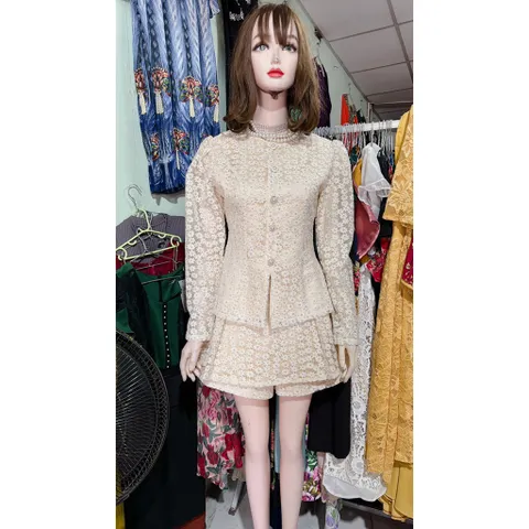 Set Áo Ren Hoa Cúc Thêu Tay Dài Và Quần Giả Váy Xếp Li  Hàng cao cấp Giá 450k/ cả set Hàng cao cấp Size SML