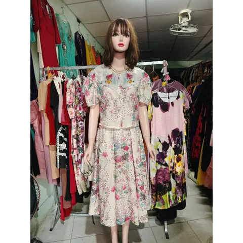 Set hoa cổ thêu gồm áo và chân váy Hàng có sẵn giao ngay 3xl Có đủ size tới 75kg Giá 299k/ cả set
