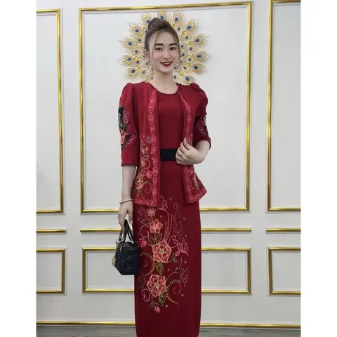 Đầm kèm áo khoác