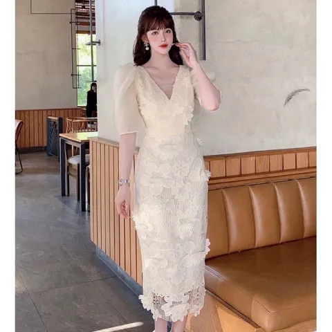Đầm  ren hoa siêu xinh hoa đính kết sang trọng cao cấp  màu Trắng L siêu đẹp, màu kem size S Hang có sẵn giao ngay